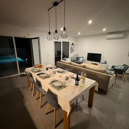 Casa Mikali Дом отдыха Alfeizerao