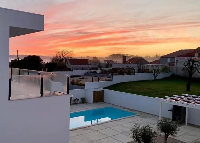 Casa Mikali * Alfeizerão